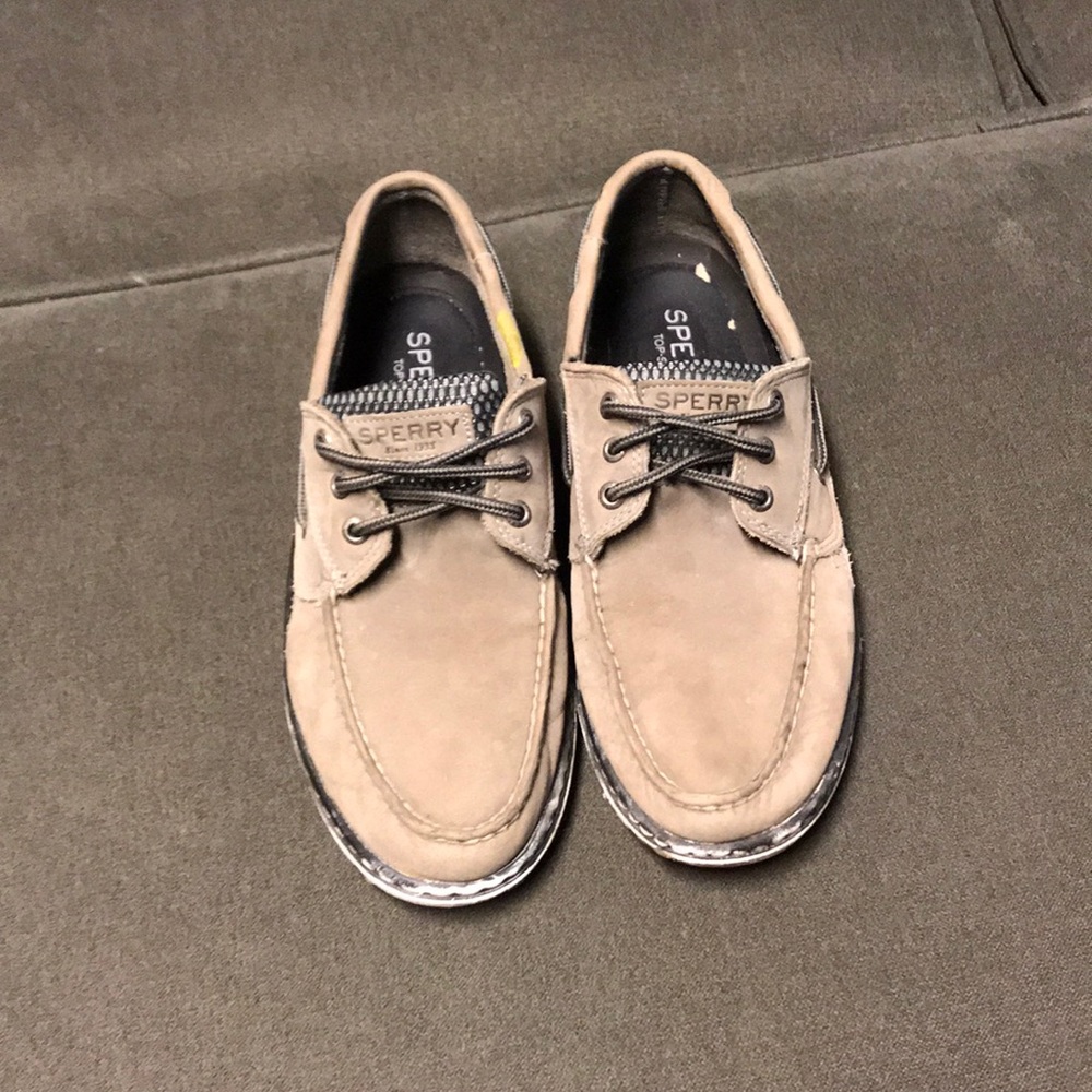 Men’s sperry boat shoes